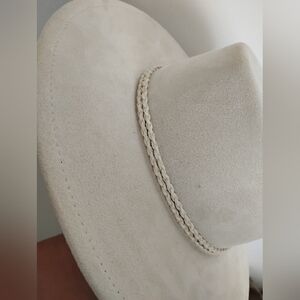 Chic Cream Women's Hat with Braided Detail